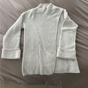 Petite Athleta washable cashmere sweater